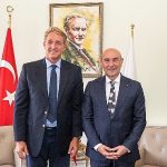 Başkan Soyer ABD Büyükelçisi Jeffry Flake’i ağırladı