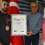 Başarısını Başkan Topaloğlu ile Paylaştı