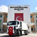 Mustafakemalpaşa’da fark yaratan hibeler