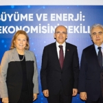 iicec-konferansi-ekonomik-buyume-ve-enerji-gelecegin-ekonomisini-sekillendirmek-temasiyla-duzenlendi.jpg