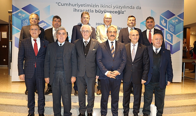 2025-ekonomik-program-ile-kararlilik-yili-ihracatci-doviz-kurunda-enflasyon-kadar-artis-istiyor.jpg