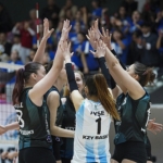 aliaga-kzy-spor-kulubu-tarihinde-bir-ilk-voleybol-kadinlar-1-lige-yukseliyor.jpg