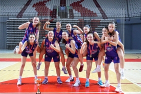 buyuksehirin-basketbolcu-kizlari-antalya-sampiyonu-oldu.jpg